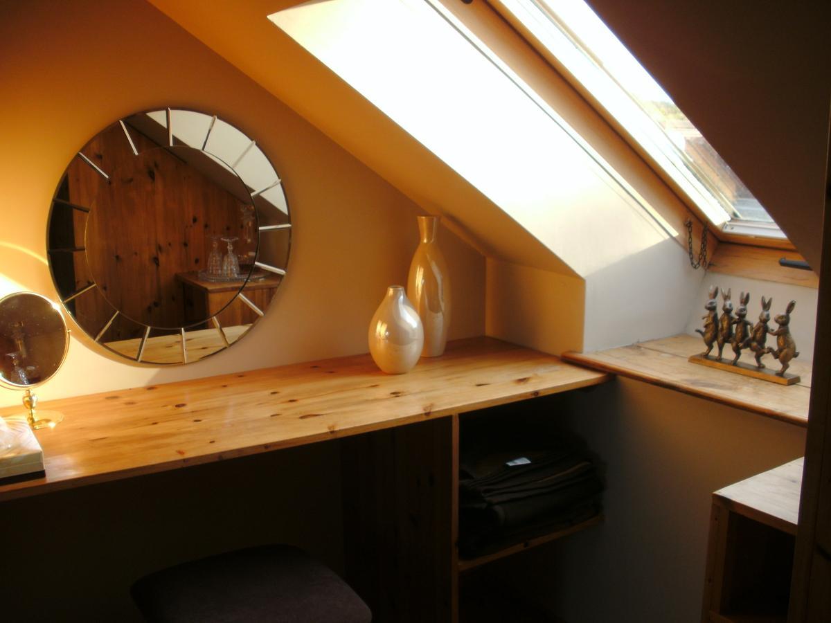 Bed and Breakfast Beudy Bach Cross Hands Exteriér fotografie